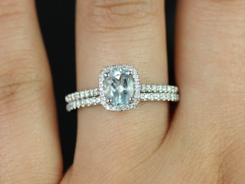 Rosados Box Romani 7x5mm 14kt White Gold Oval Aquamarine And Rosados Box Romani 7x5mm 14kt White Gold Oval Aquamarine And Diamonds Cushion Halo Wedding Set