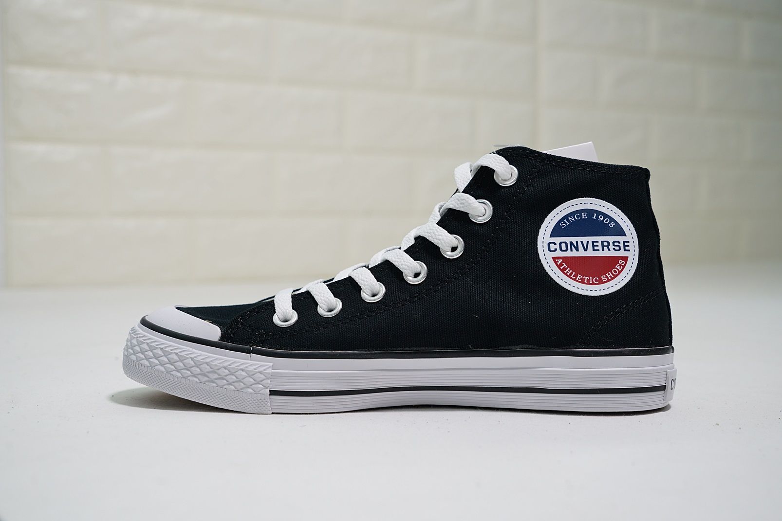 Pin By Boopdocom On Converse Sneakers Converse Chuck Taylor High Top Sneaker Chucks Converse Converse