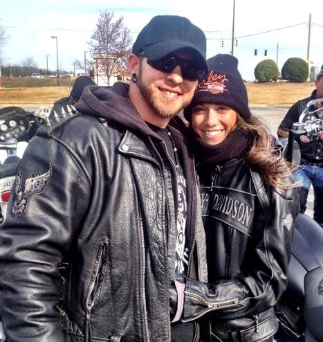 Jana Kramer Is Engaged To Brantley Gilbert Jana Kramer And Brantley Gilbert Engaged Good Looking For Sure