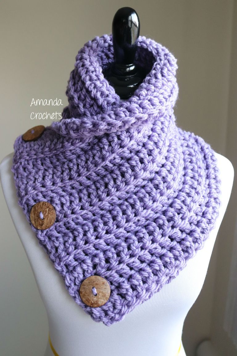 3 button cowl | Scarf crochet pattern, Crochet cowl pattern, Crochet cowl