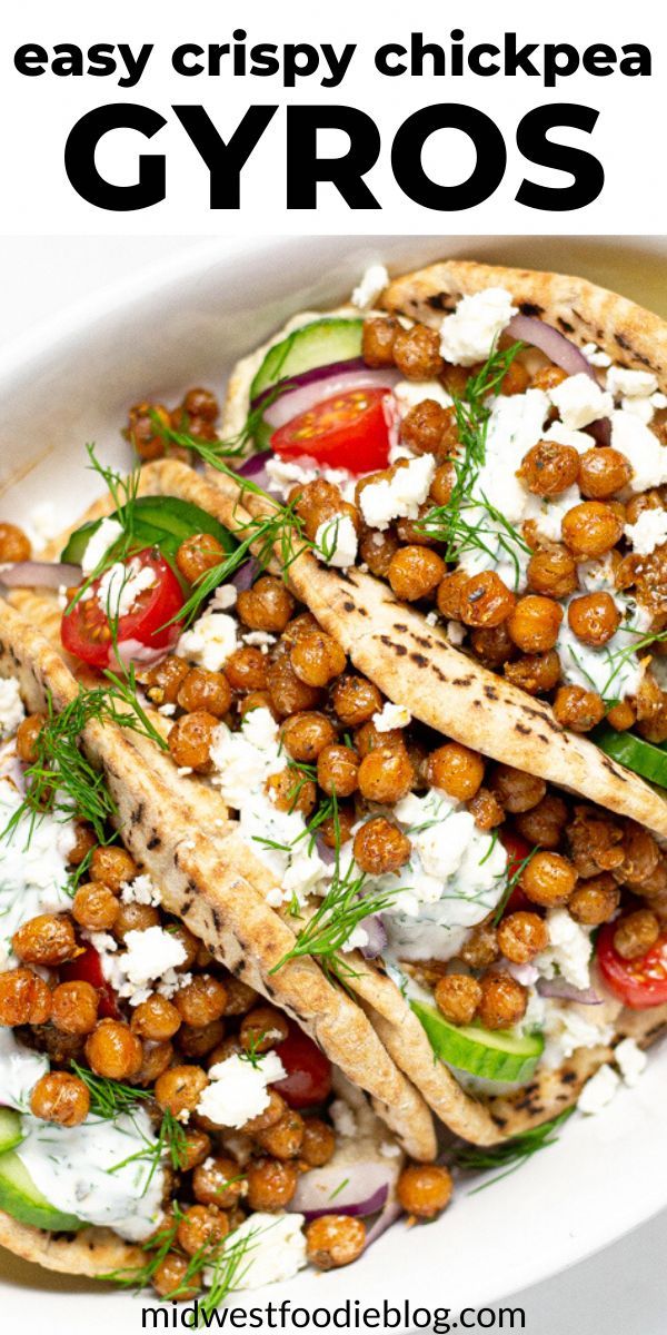 These chickpea gyros are a quick vegetarian dinner that takes just 10 minutes to cook on your stove top and only a few minutes to prep. Quick Vegetarian Dinner, Tasty Vegetarian Recipes, Vegetarian Dinners, Veg Recipes, Whole Food Recipes, Cooking Recipes, Healthy Recipes, Healthy Dinners, Meatless Meals