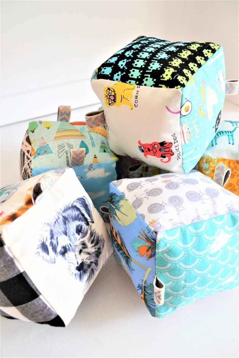 25 Fun and Easy Beginner Sewing Projects #beginnersewingprojects