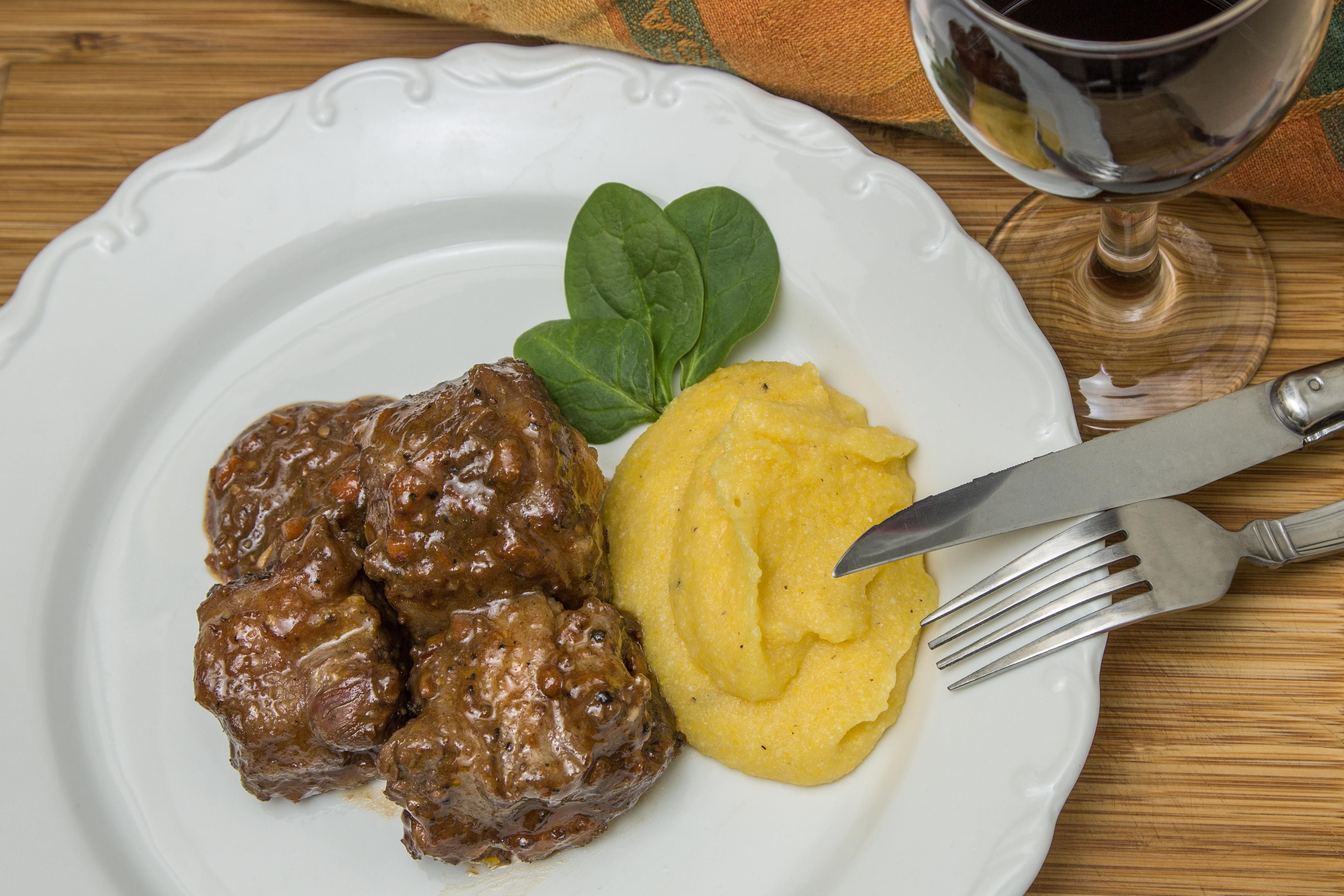 How to Cook Oxtails in the Oven Cooking oxtails How to Cook Oxtails in the Oven Cooking oxtails