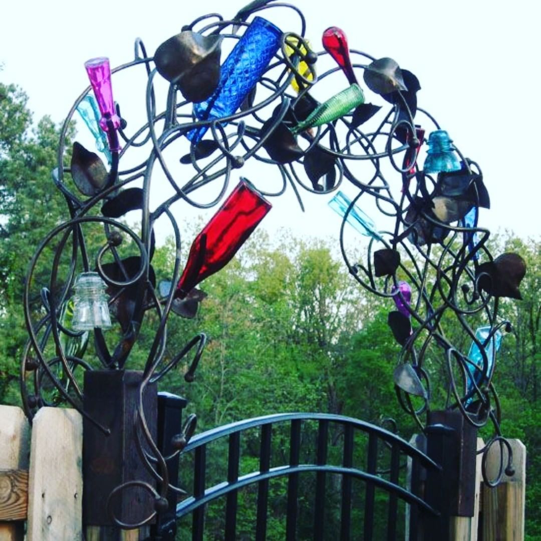 A Clean Kitchen Is Important To The Safety Of Your Whole House Check Out Our Guide For 15 Most Brilliant Kitchen Cleaning Hac Bottle Tree Bottle Trees Yard Art