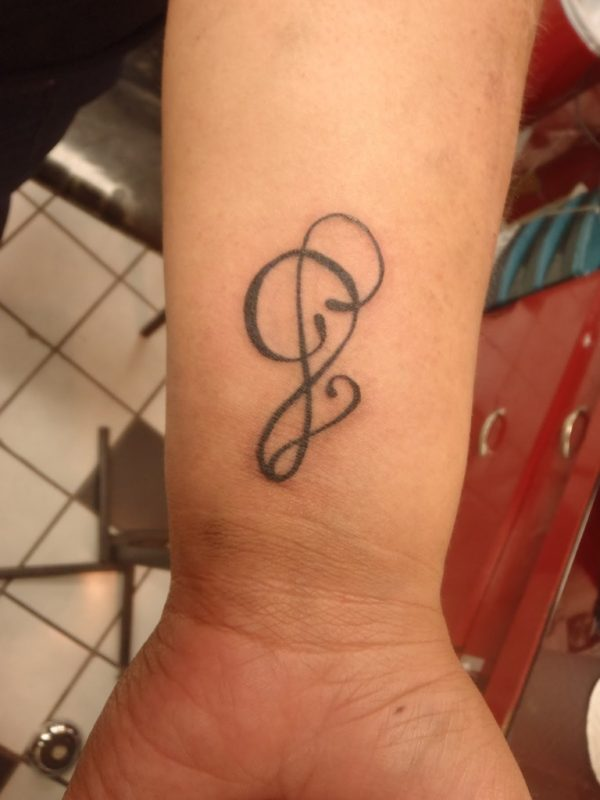 40 Stylish Wrist Initials Tattoos Initial Tattoo, Tattoo Style, Art
