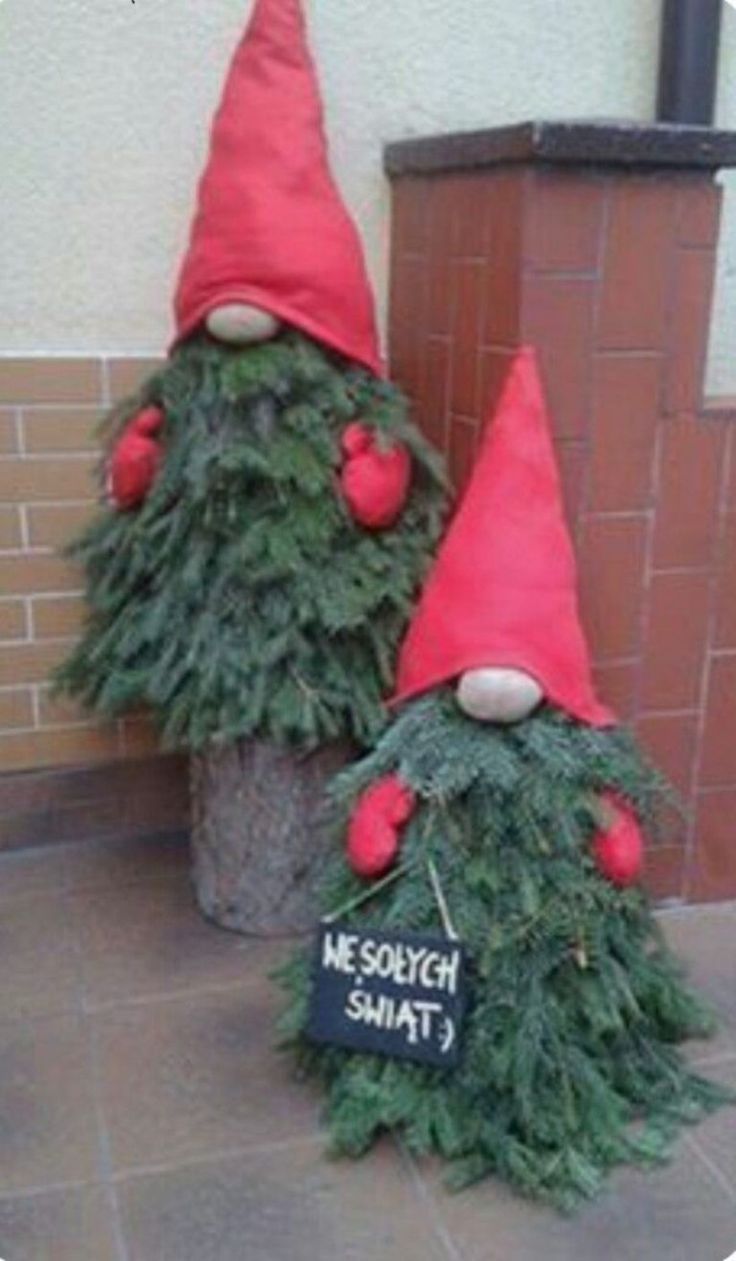 Outdoor-Weihnachtsdekoration für ein gutes Dekor in Ihrem Haus 40 #dekor #gutes #ihrem #outdoor #weihnachtsdekoration #outdoorchristmasdecorations