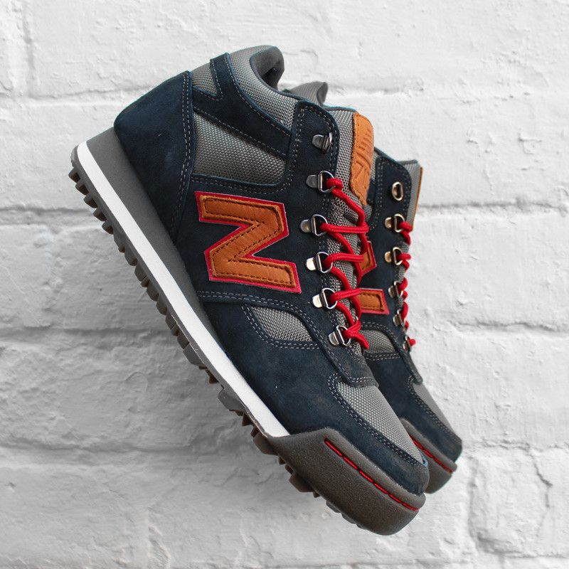 mens new balance dark grey 710 trainers