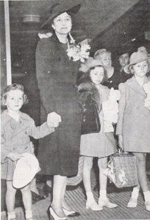 Olav V Crown Princess Martha Of Norway Norway Norwegian Royalty Crown Princess