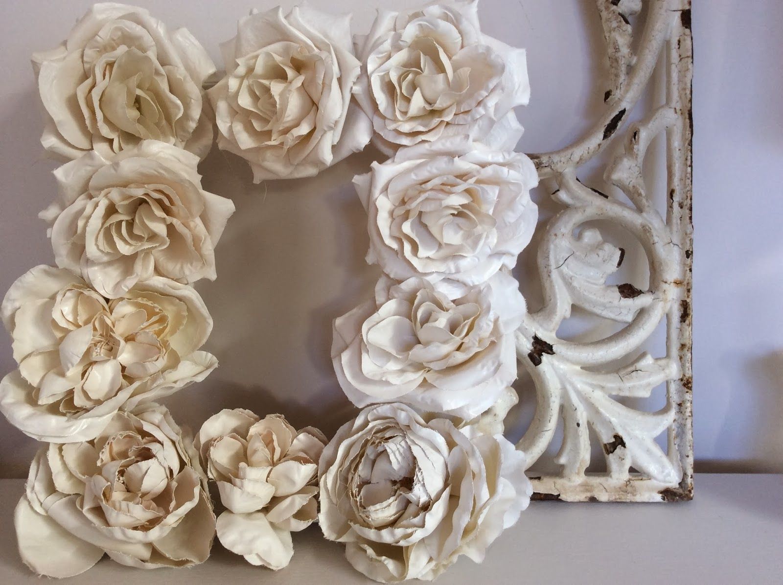 The look of vintage plaster flowers...