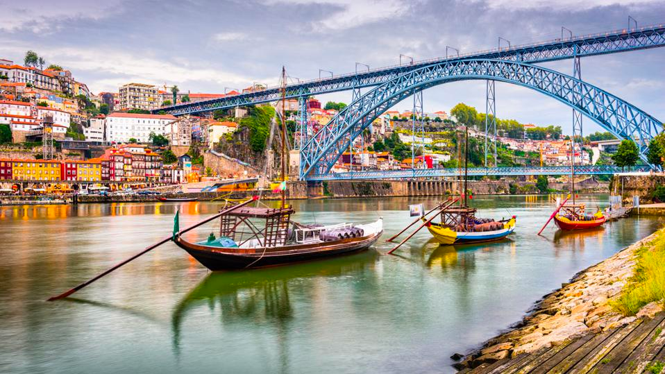 Trying to pick the best place for your travels is like being forced to decide your favorite song or most beloved food—not only are the options overwhelmingly endless, but your preferences can change at any given minute. Here at Forbes Advisor, we’ve compiled a list of our top 50 destinations for 202