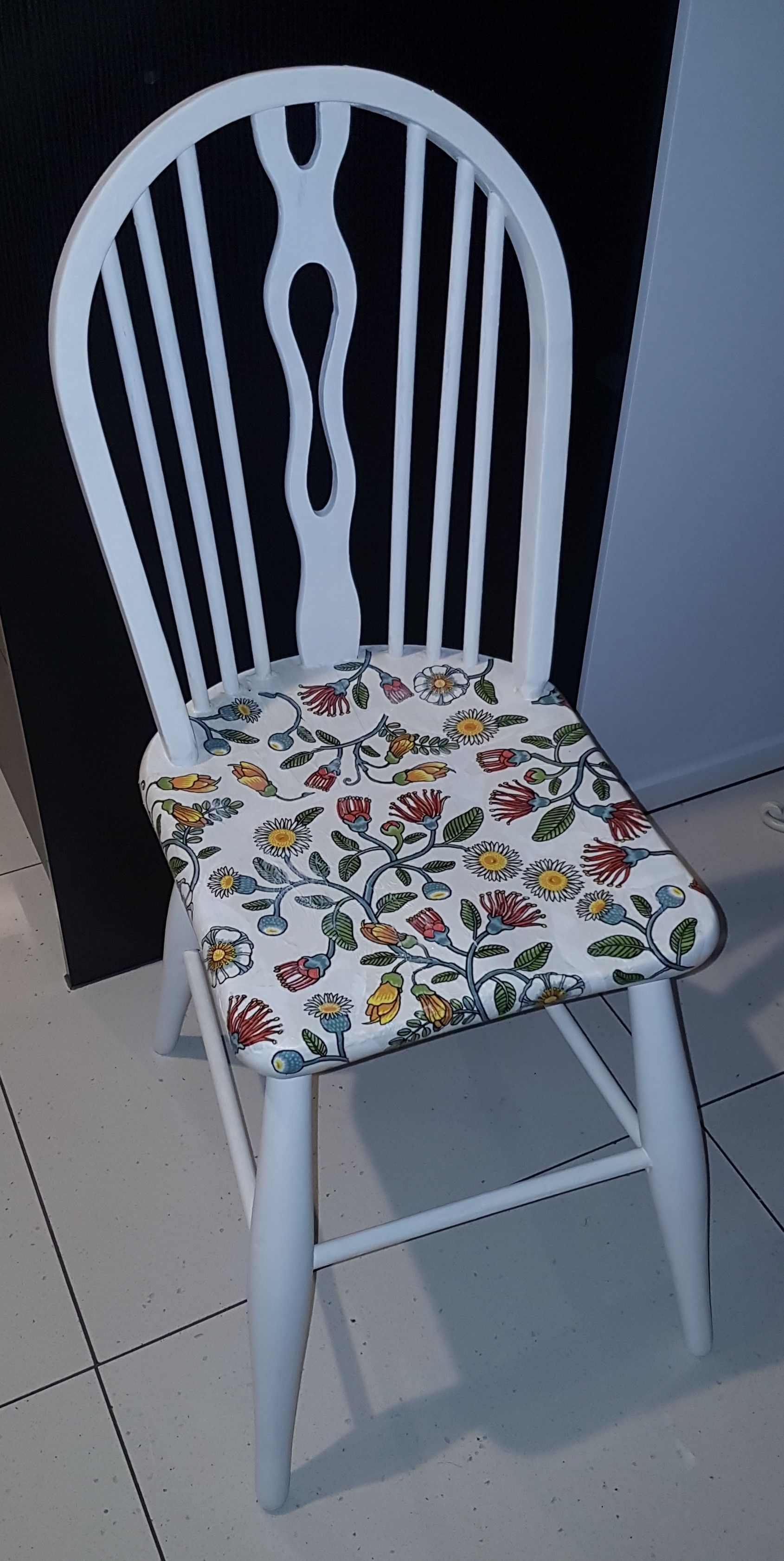 Chalk Paint Chair With Serviette Decoupage Chalk Paint Chair With Serviette Decoupage
