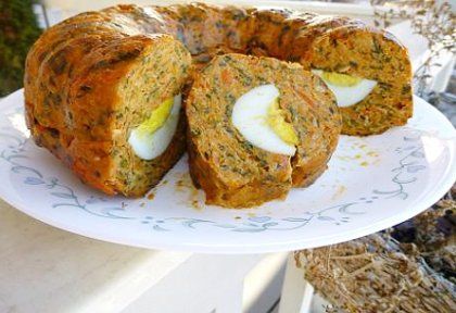 Sült tojásos csirkekuglóf | NOSALTY – receptek képekkel Thai Recipes, Cooking Recipes, Hungarian Recipes, Hungarian Food, Meatloaf, Recepies, Poultry, Banana Bread, Tasty