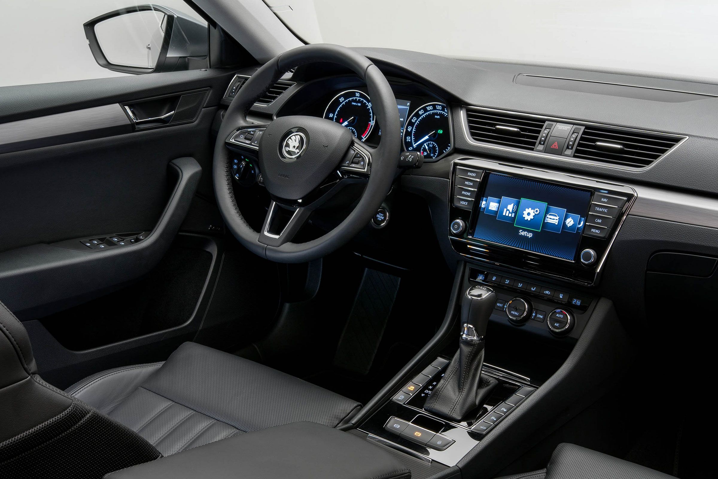 News On 2020 Skoda Superb Interior Dimensions Skoda Superb Skoda Used Audi