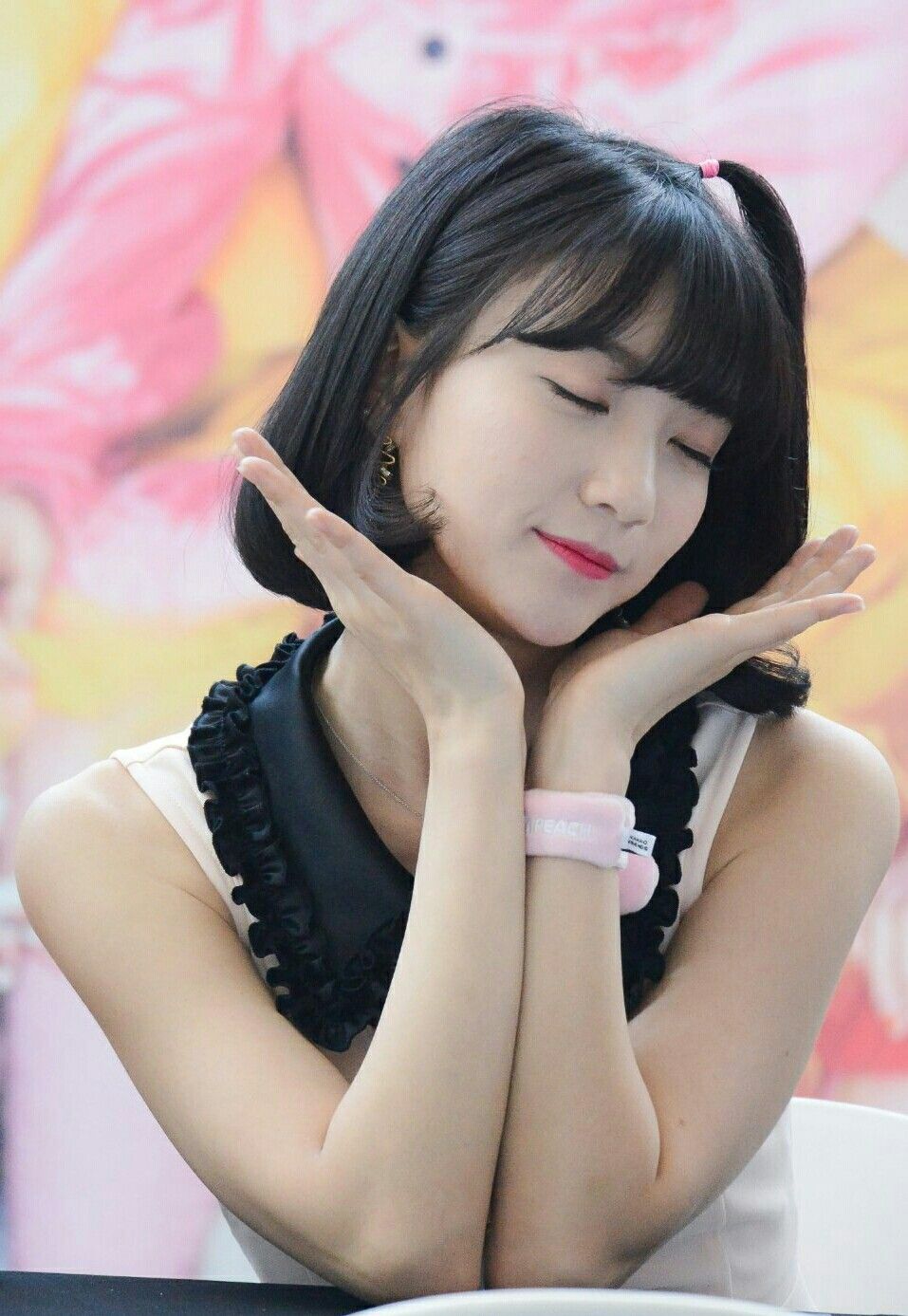 bae yu bin oh my girl binnie binnie oh my girl oh my girl binnie bae yu bin oh my girl binnie binnie oh my girl oh my girl binnie