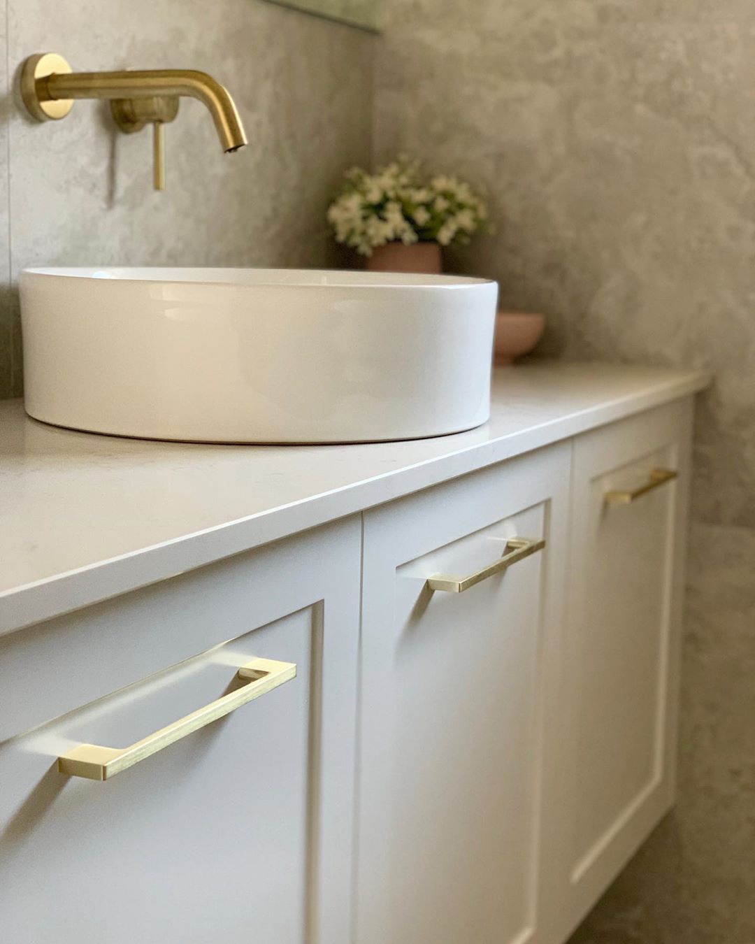 Kitchens & Custom Cabinetry on Instagram: “Would your Custom-made Vanity have Drawers or Cupboards? What would your choice? #imakeinteriors #brisbanecabinetmaker #brisbanecabinetry…” Cabinet Makers, Custom Cabinetry, Bathroom Inspiration, Double Vanity, Custom Made, Bathroom Vanity, Drawers, Sink, Cupboards