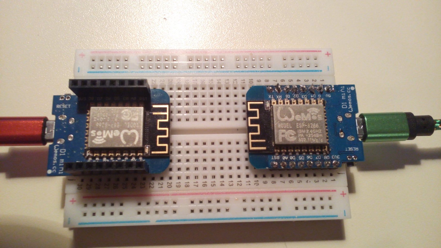 Accesspoint - Station Communication Between Two ESP8266 MCUs