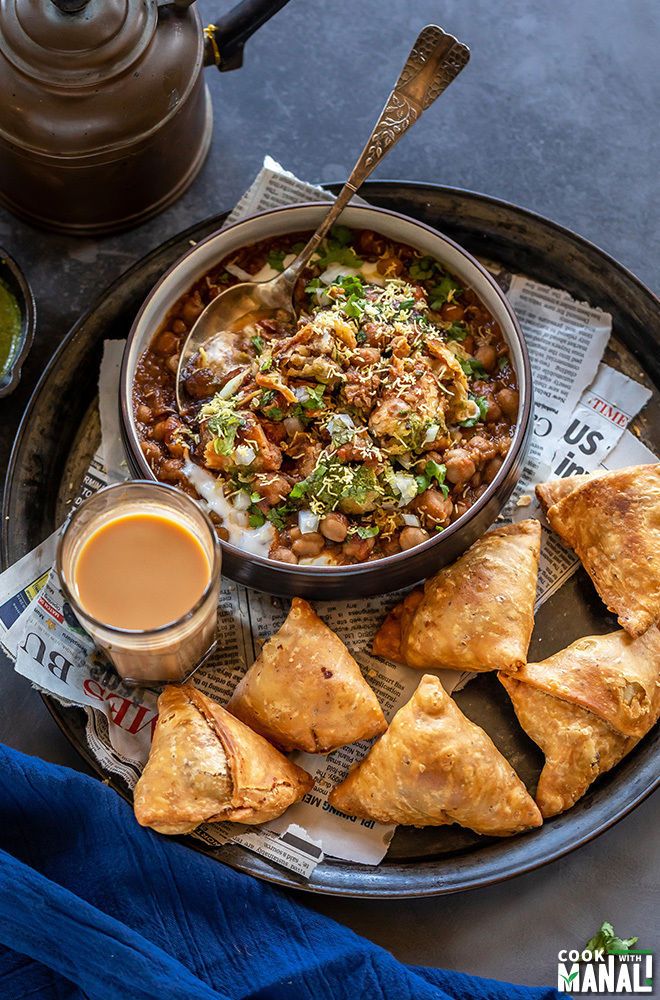 Samosa Chaat | Indian food recipes, Desi food, Indian food photography