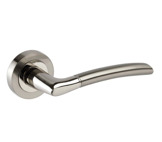 CHROME MODERN LEVER interior Door Handles ON ROUND ROSE Interior SETS D5 CHROME MODERN LEVER interior Door Handles ON ROUND ROSE Interior SETS D5