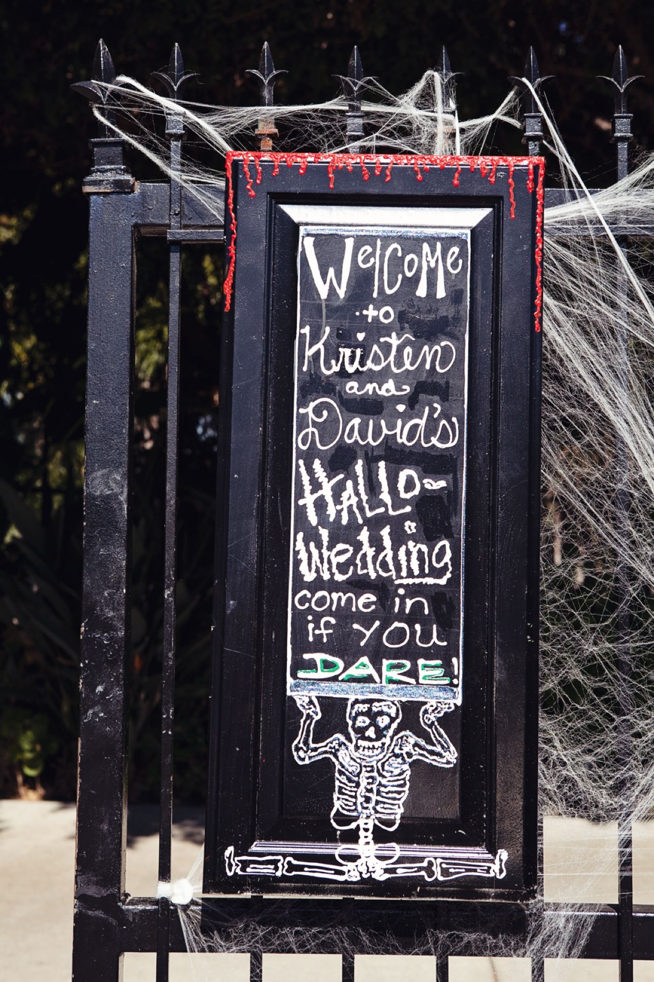 Bewitching Halloween Wedding Kristen David in Orange, CA - halloween wedding decoration ideas Bewitching Halloween Wedding Kristen David in Orange, CA - halloween wedding decoration ideas