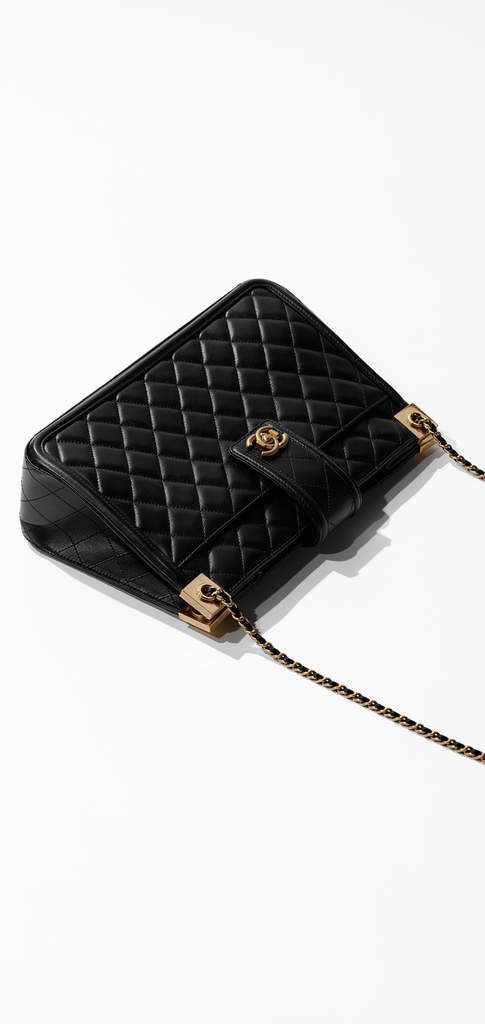 The Latest Handbags Collections On Chanel Official Website The Latest Handbags Collections On Chanel Official Website