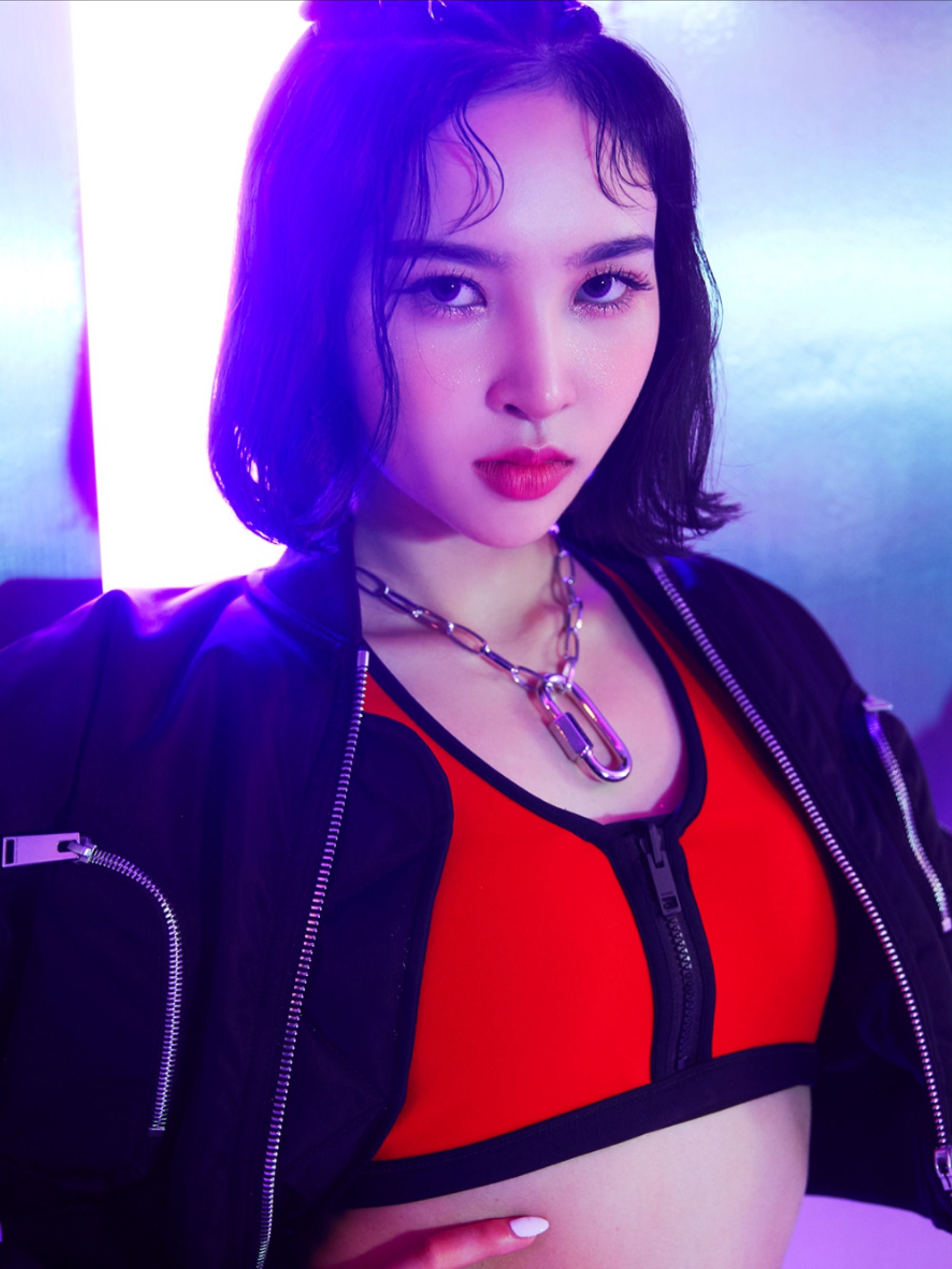 pin di blingbling pin di blingbling