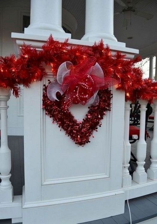 40+ Valentines Day Outdoor Decoration Ideas in 2020