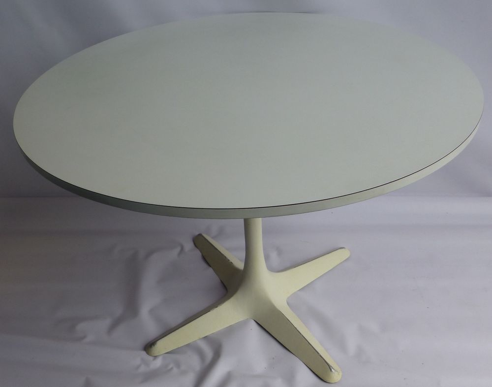 Mid Century Modern Tulip Base Dining Table By Burke Mid Century Modern Tulip Base Dining Table By Burke Midcenturymodern