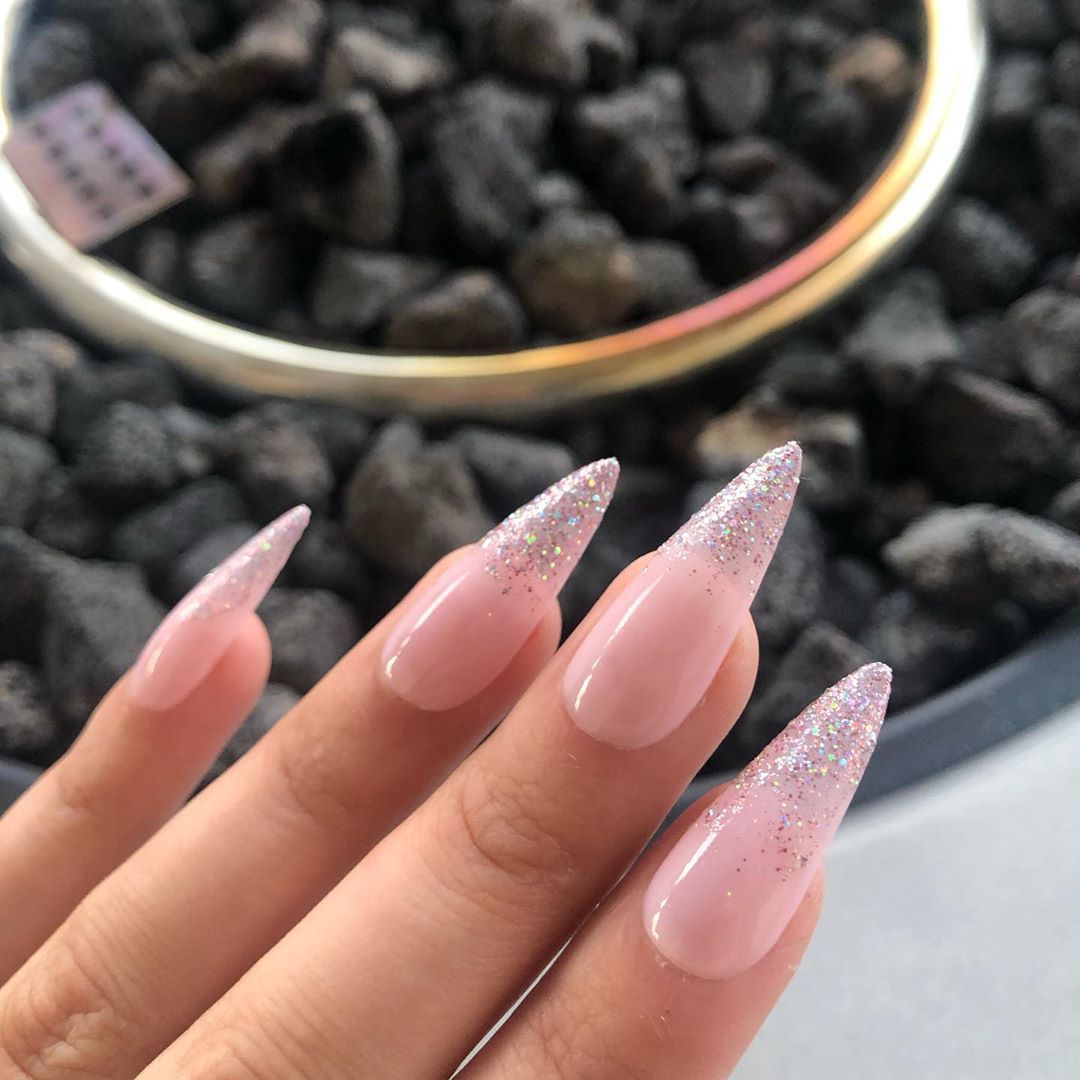 30 Pink Color Stiletto Nailstyles You Can Try In 2020 Spring