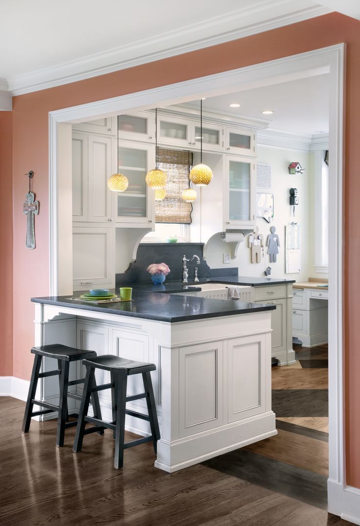 The Best Open Concept Kitchen Design Trends of 2018 #Open #Concept #Kitchen #small #layout #remodel #ideas #anddining Open concept kitchen- living room is perfect for small apartments but it also looks gorgeous in big spaces when the kitchen is connected with the dining room Kitchen Dining Room Combo, Dining Room Small, Dining Room Design, Living Room Kitchen, Dining Room Decor, Dining Rooms, Kitchen Lounge, Apartment Kitchen, Condo Kitchen