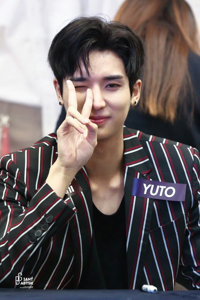pentagon adachi yuto yuto pentagon pentagon handsome pentagon adachi yuto yuto pentagon pentagon handsome