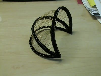 Elena's Threads - 1480s Headgear - Reta