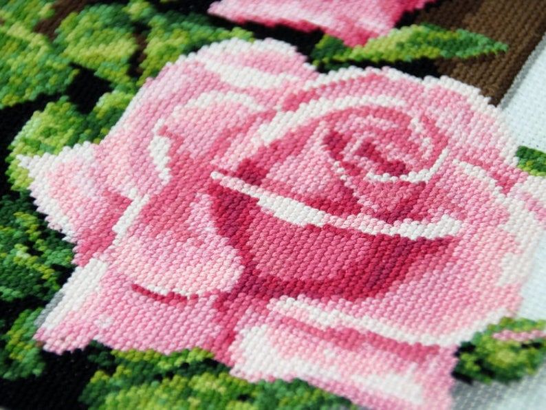 Roses 3d-cross Digital Stitch Pattern A Bouquet of Pink | Etsy Rose Cross Stitch Pattern, Cross Stitch Art, 3d Pattern, Digital Pattern, Make Pictures, Romantic Roses, Cool Patterns, Pink Roses, 3 D