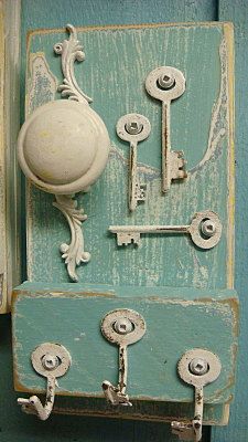 vintage door knobs with skeleton key shabby chic reclaimed wood key or jewelry holder decorated with vintage door hardware aqua blue water skeleton keys and vintage door knobs with skeleton key shabby chic reclaimed wood key or jewelry holder decorated with vintage door hardware aqua blue water skeleton keys and