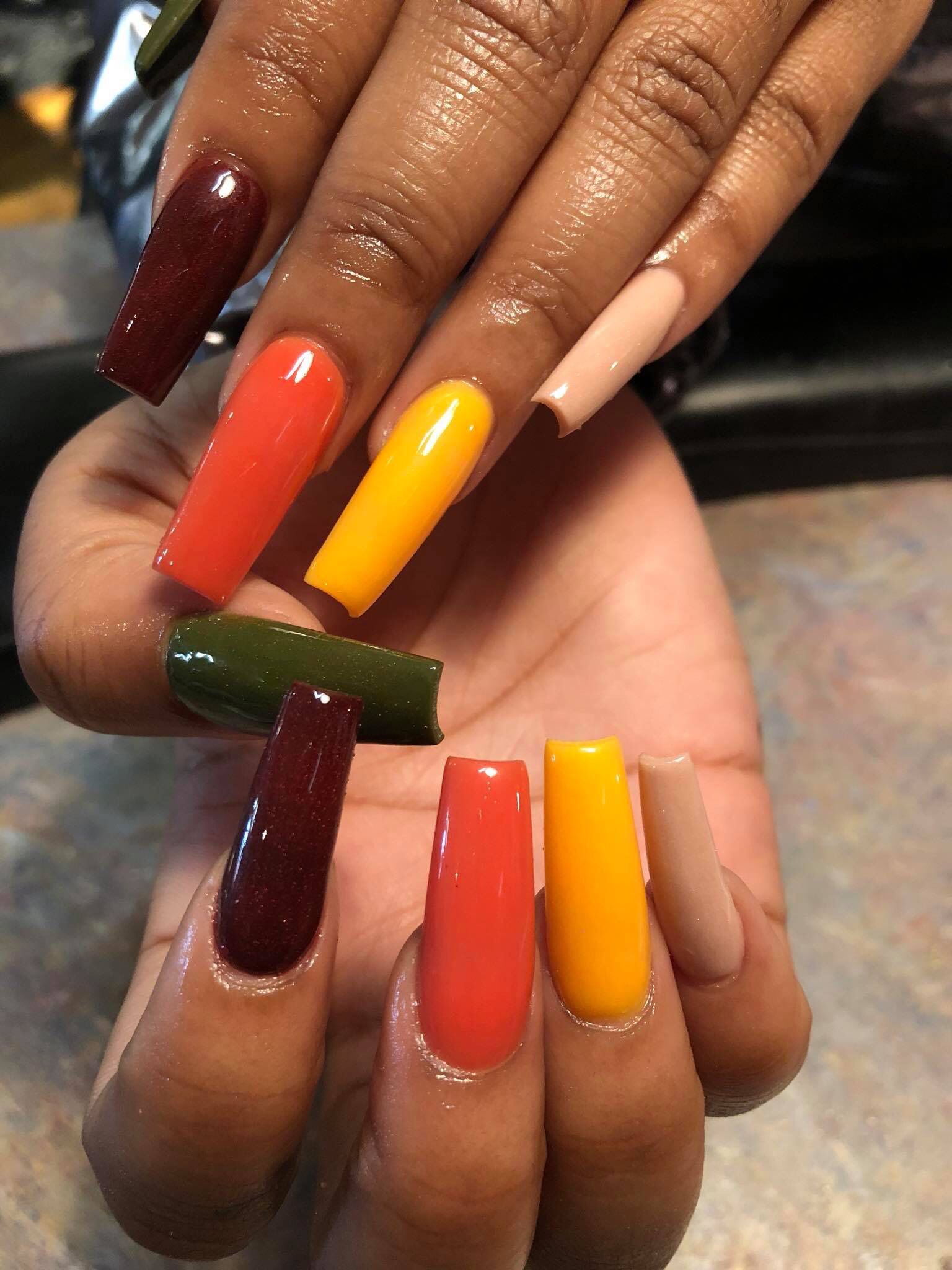 E8e2f98fe055f6a240dae512f2480cdb Jpg 736 702 Pixeles Fall Acrylic Nails Luxury Nails Orange Nails