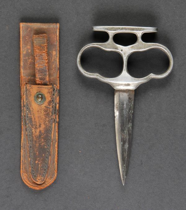 Push Dagger, Trench Knife, Lame, Zombie Weapons, Military Knives, Knuckle Duster, Homemade Weapons, Creative Pictures, Cold Steel
