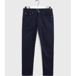 Gant Tapered Satin Jeans (Blau) GantGant #sweatpantsoutfit