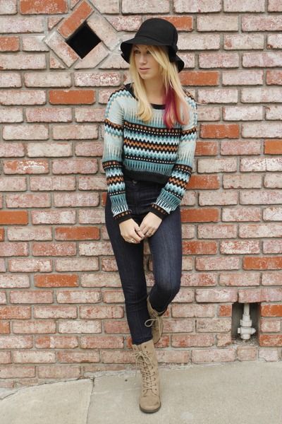 tan combat boots outfit