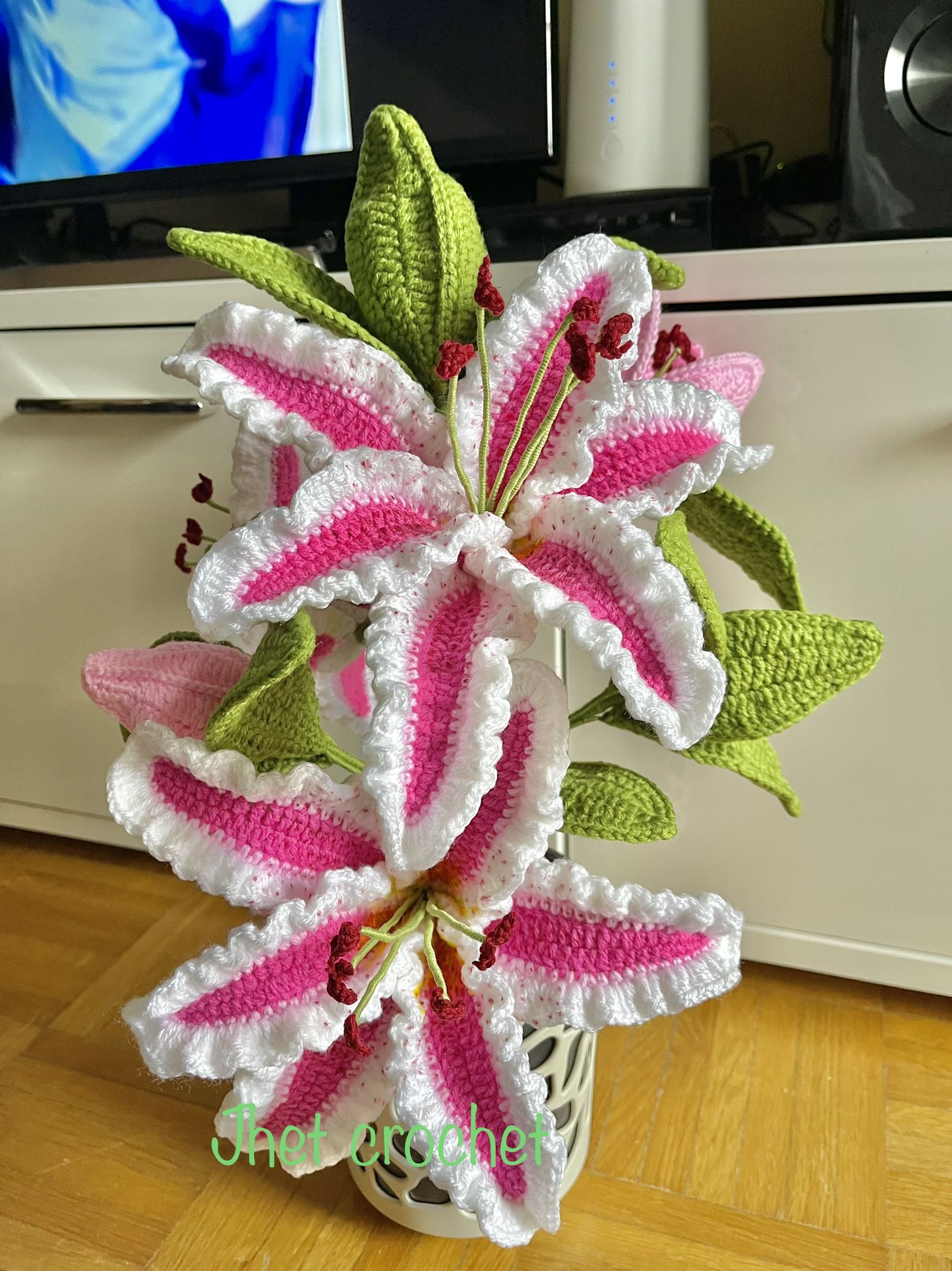 Лотос амигуруми