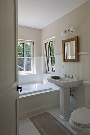tilt out windows aluminium tilt out windows in beach bathroom beach house pinterest tilt out windows aluminium tilt out windows in beach bathroom beach house pinterest