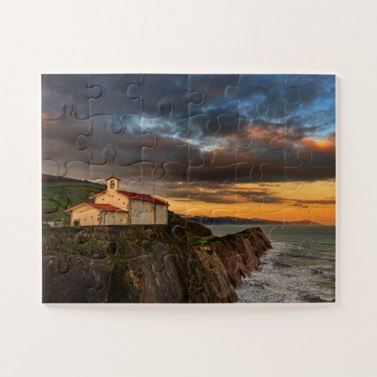 Puzzle de la ermita de Zumaya durante un bonito atardecer Puzzle de la ermita de Zumaya durante un bonito atardecer
