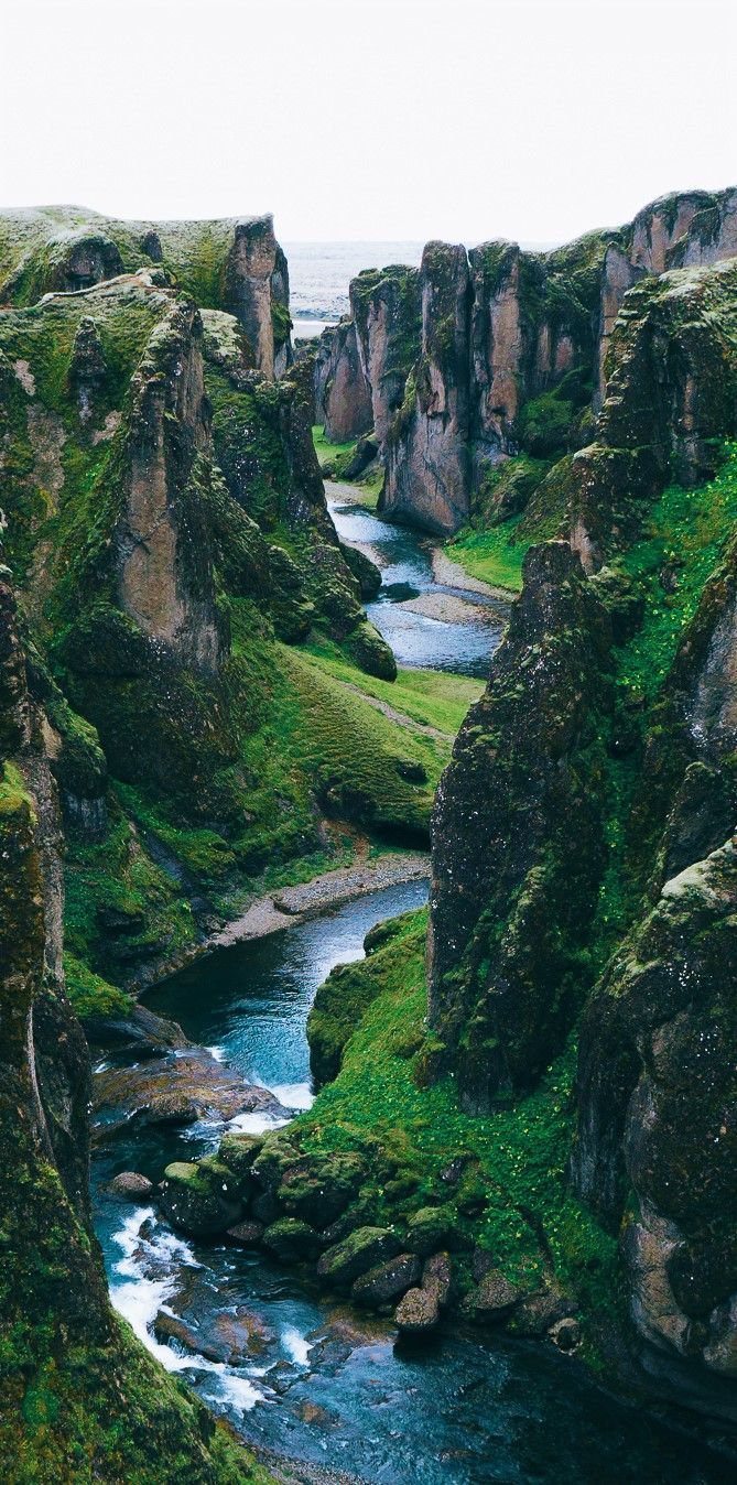 29 Amazing Places To Visit On A Vacation To Iceland #vacationdestinations