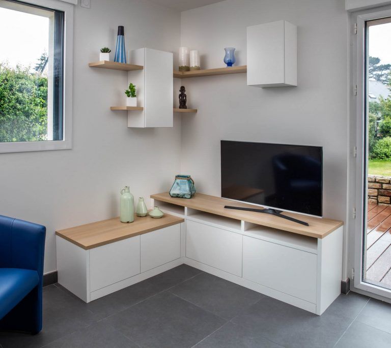 Un meuble d’angle pour tv et rangement Compagnie des Ateliers Meuble d'angle, Meuble tv en Un meuble d’angle pour tv et rangement Compagnie des Ateliers Meuble d'angle, Meuble tv en