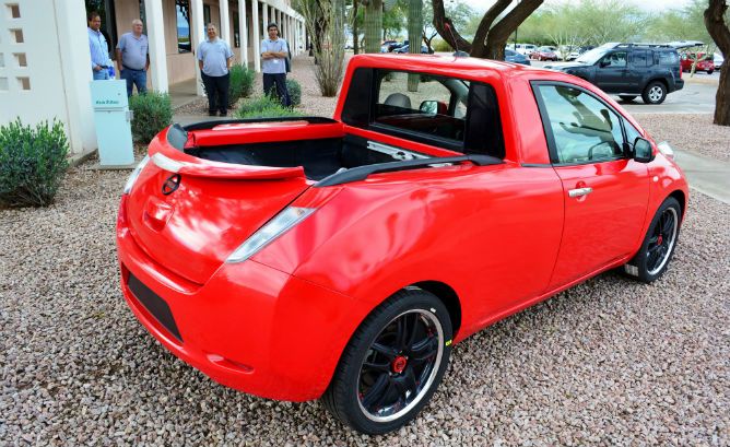 Nissan Engineers Build One Off Leaf Based Pickup Ev Conversions