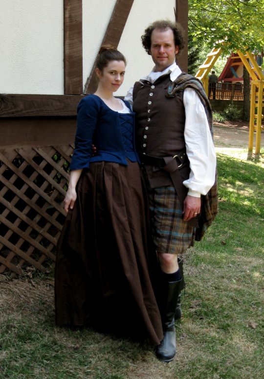 Outlander Cosplay // Jamie and Claire Costumes by Lunar Rose