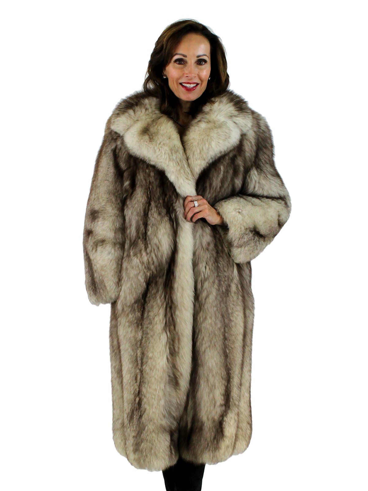 Coyote Fur Coat Womens Large Estate Furs >> Crossfox Fur Coat Excellent Condition Fur Shows No Wear Good Coyote Fur Coat Womens Large Estate Furs >> Crossfox Fur Coat Excellent Condition Fur Shows No Wear Good