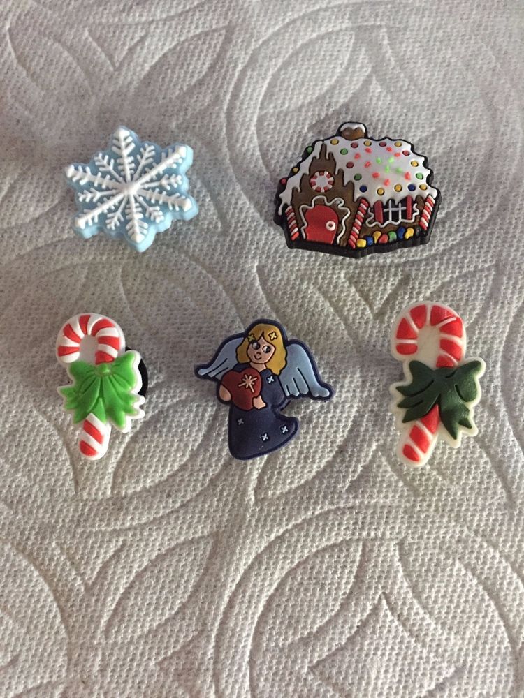 CHRISTMAS SHOE CHARMS FITS CROCS GINGERBREAD HOUSE ANGEL SNOWFLAKE SHOE CHARMS