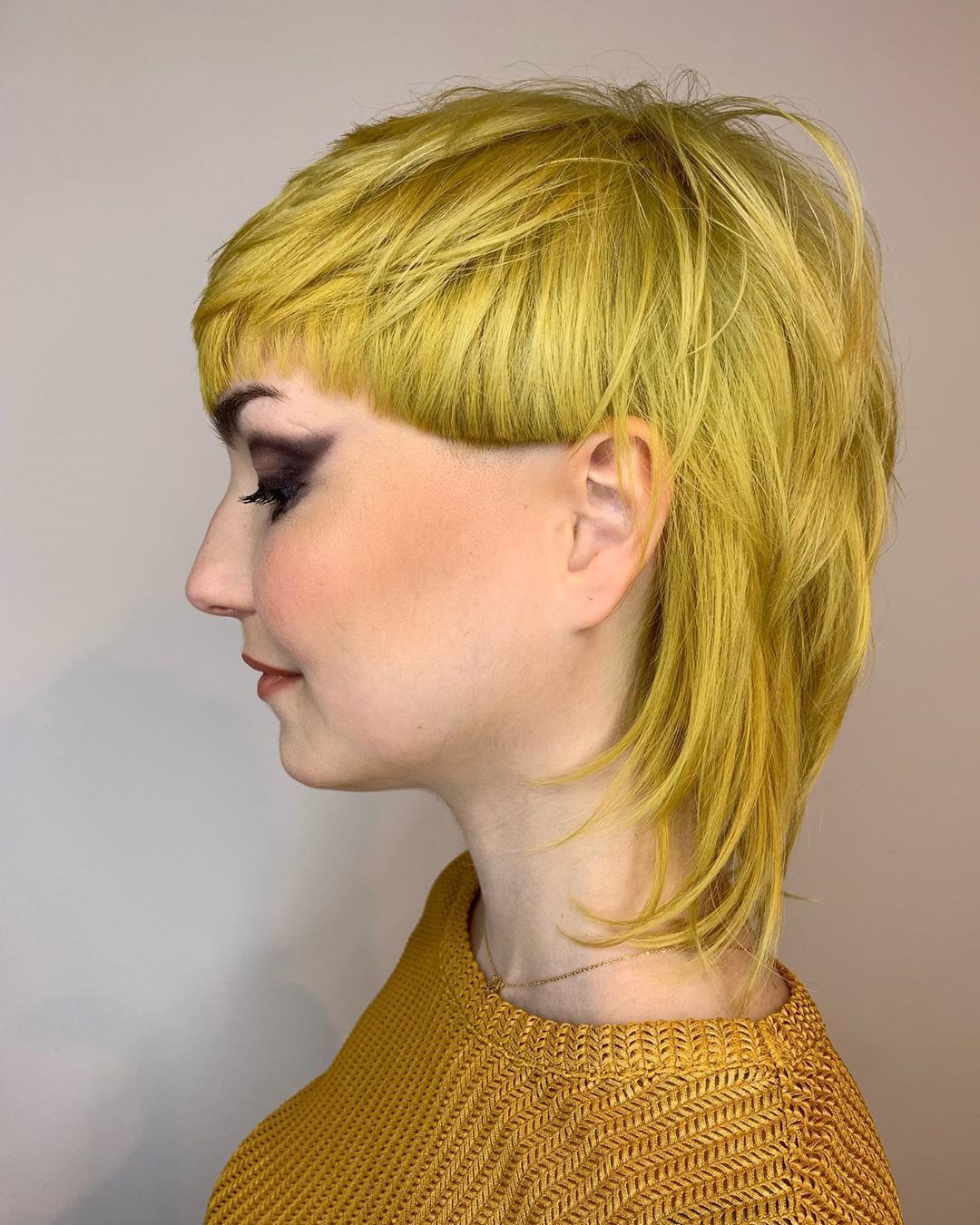 GOLDENYELLOW 🐤🌻🌞🌝☀️🍋📒💛🔆 Eines unserer Looks für unser Herbst/Winter Trendmovement 2019 GOLDENYELLOW 🐤🌻🌞🌝☀️🍋📒💛🔆 Eines unserer Looks für unser Herbst/Winter Trendmovement 2019