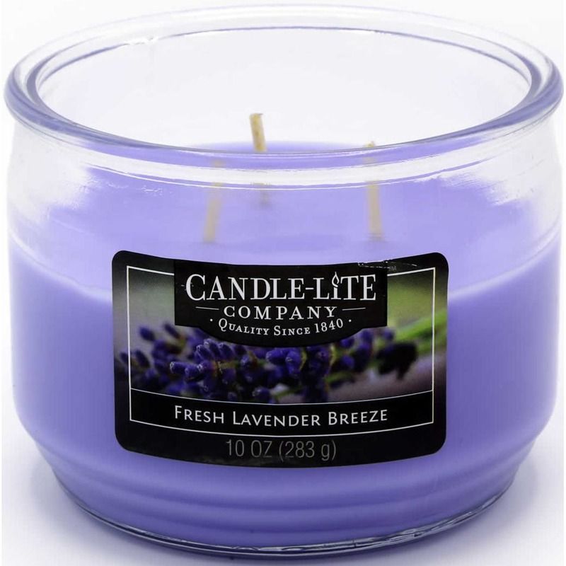 Candle-lite Everyday Collection 3-Wick Terrace Jar Glass Candle 10 oz świeca zapachowa w szkle z trzema knotami 82/105 mm 283 g ~ 40 h - Fresh Lavender Breeze Fresh Lavender Breeze - sklep Candle World Candle Jars, Candles, Breeze, Candy, Candle Sticks, Candle