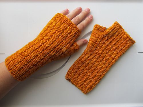reverse thumb gusset Hot tan asian