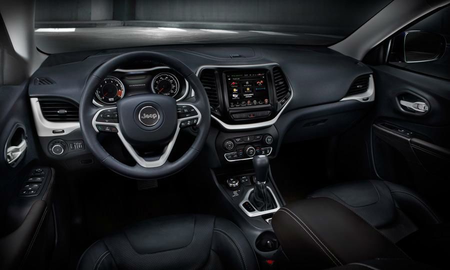 Here Comes The 2019 Grand Cherokee Wl Jeep Grand Cherokee